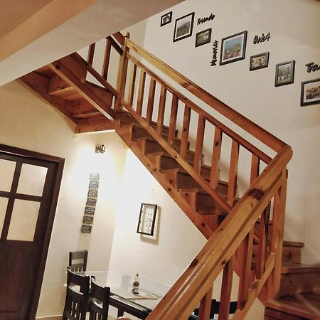 Meraki - Entire 3Bhk Villa With Himalayan Views Раникхет Экстерьер фото